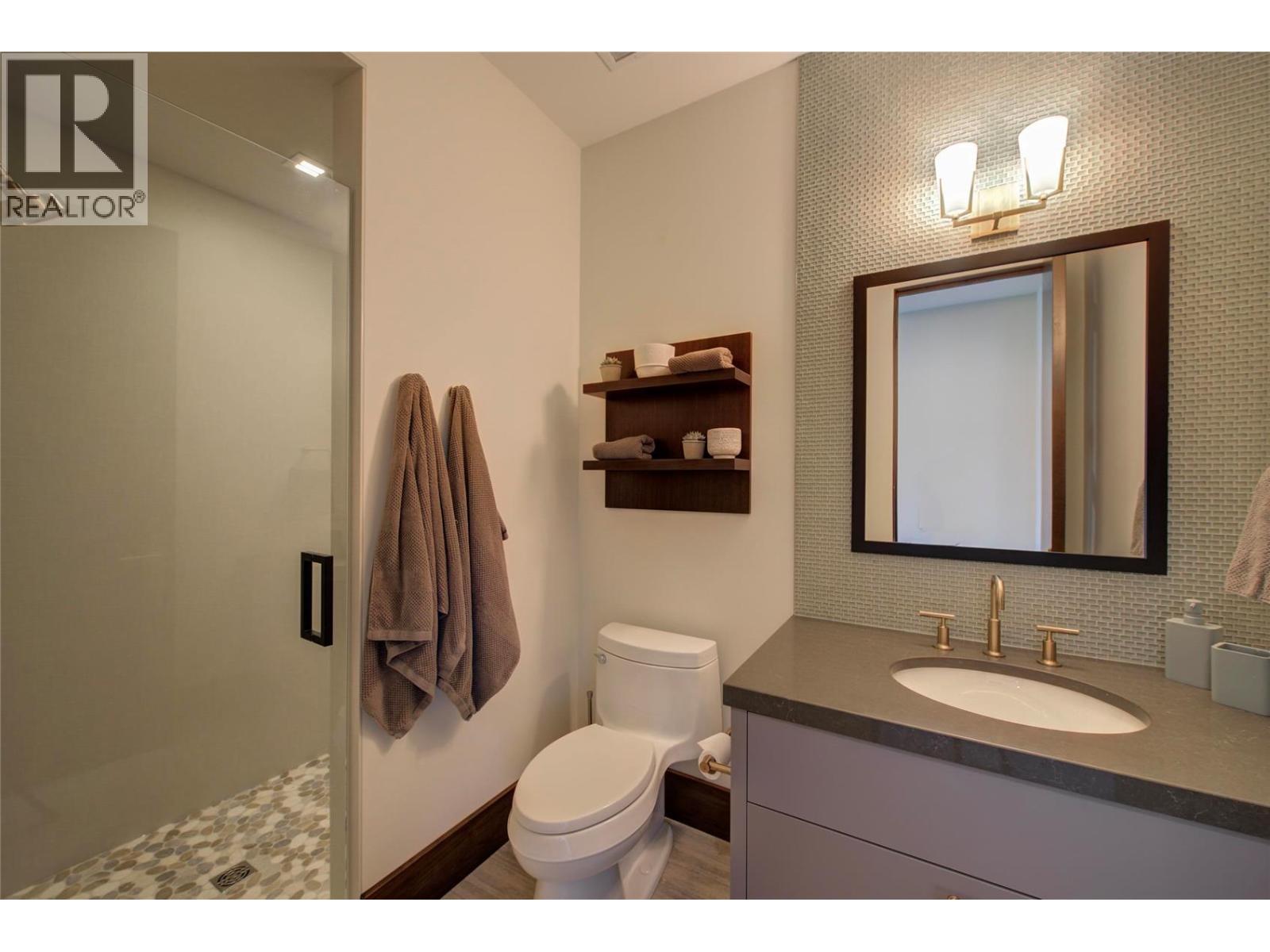 3745 West Bay Road Unit# 14, West Kelowna