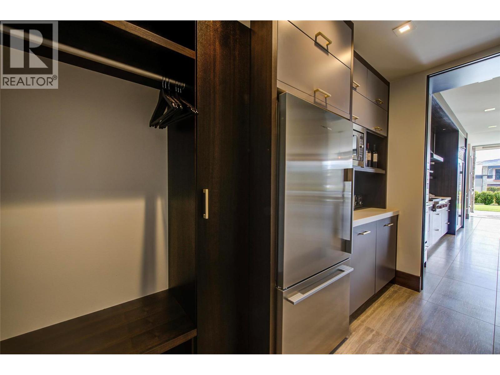 3745 West Bay Road Unit# 14, West Kelowna