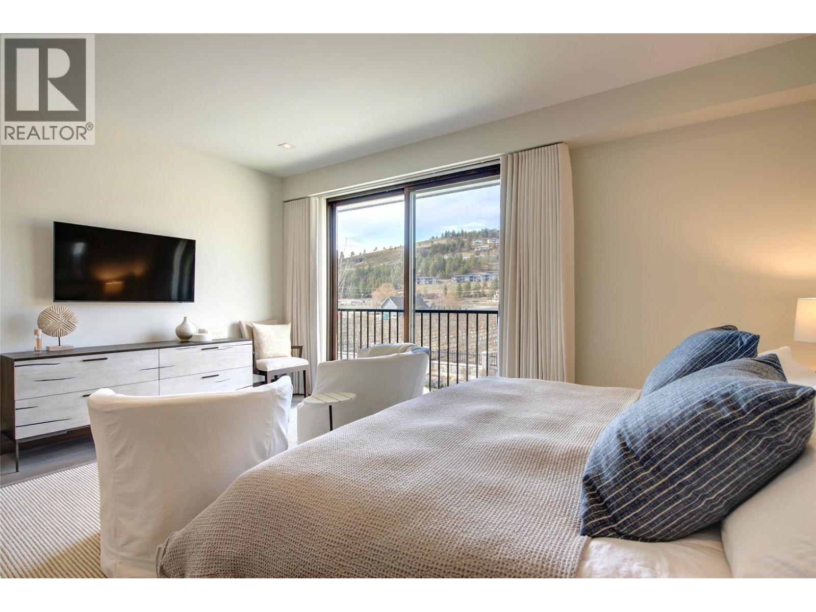 3745 West Bay Road Unit# 14, West Kelowna