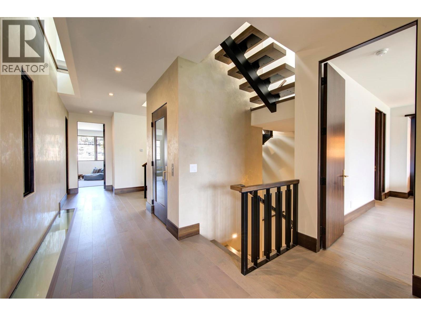 3745 West Bay Road Unit# 14, West Kelowna