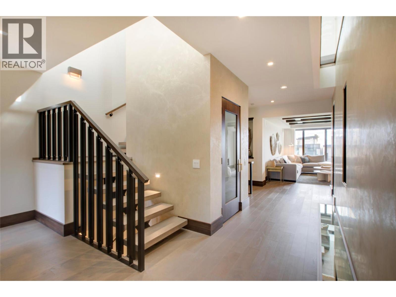 3745 West Bay Road Unit# 14, West Kelowna