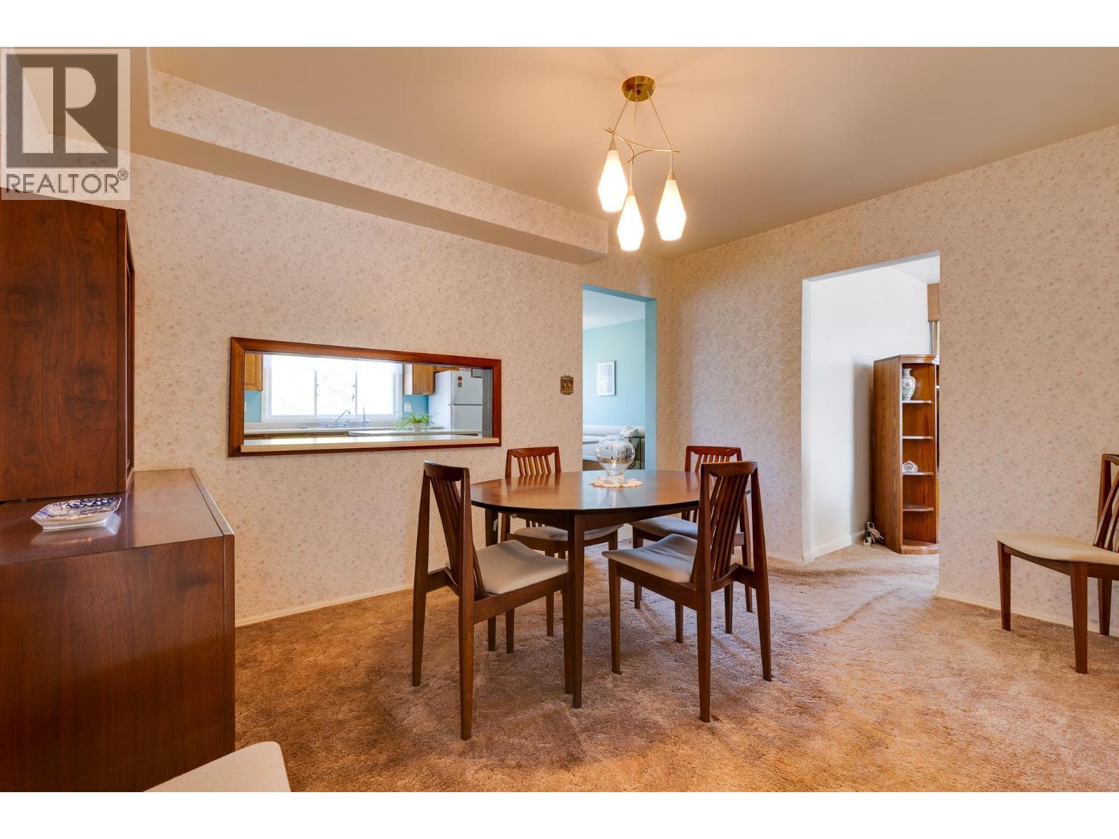 905 ALWARD STREET - 7