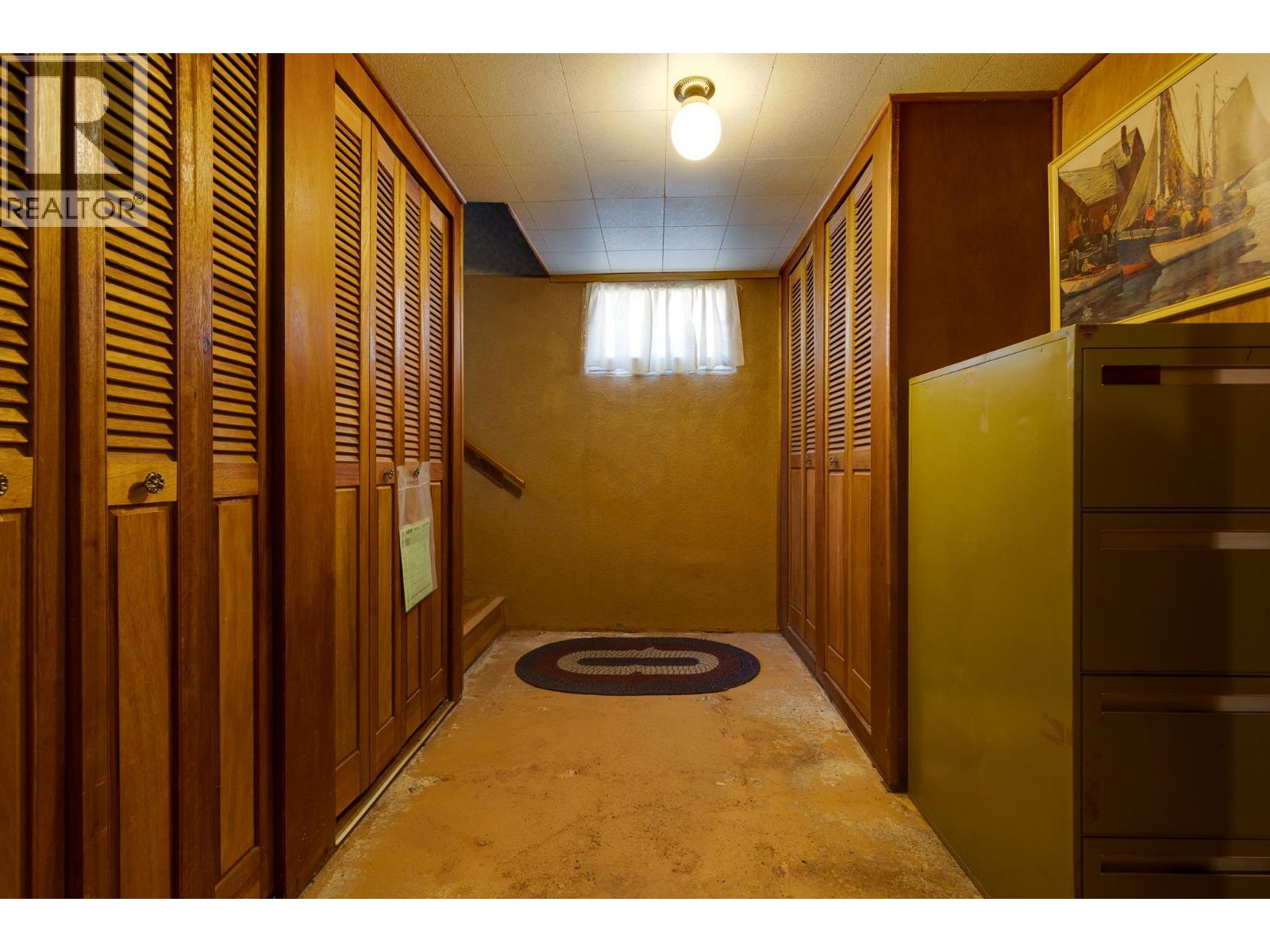905 ALWARD STREET - 21