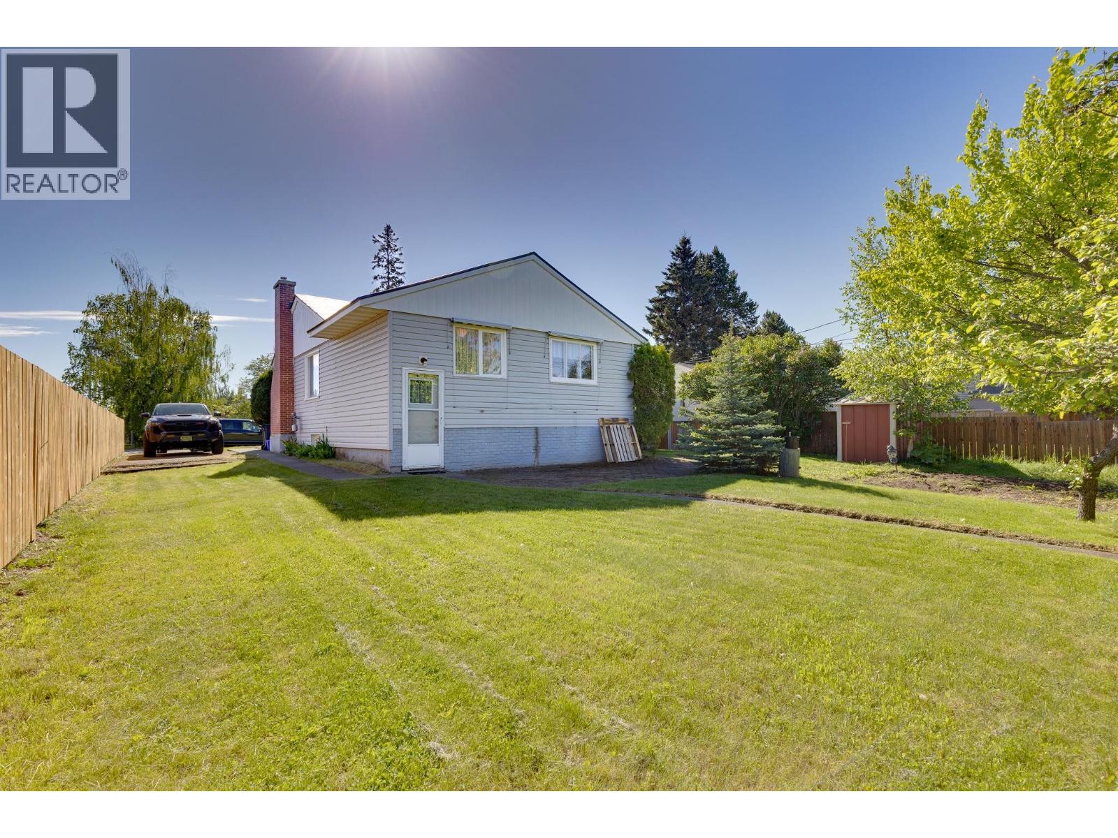 905 ALWARD STREET - 25