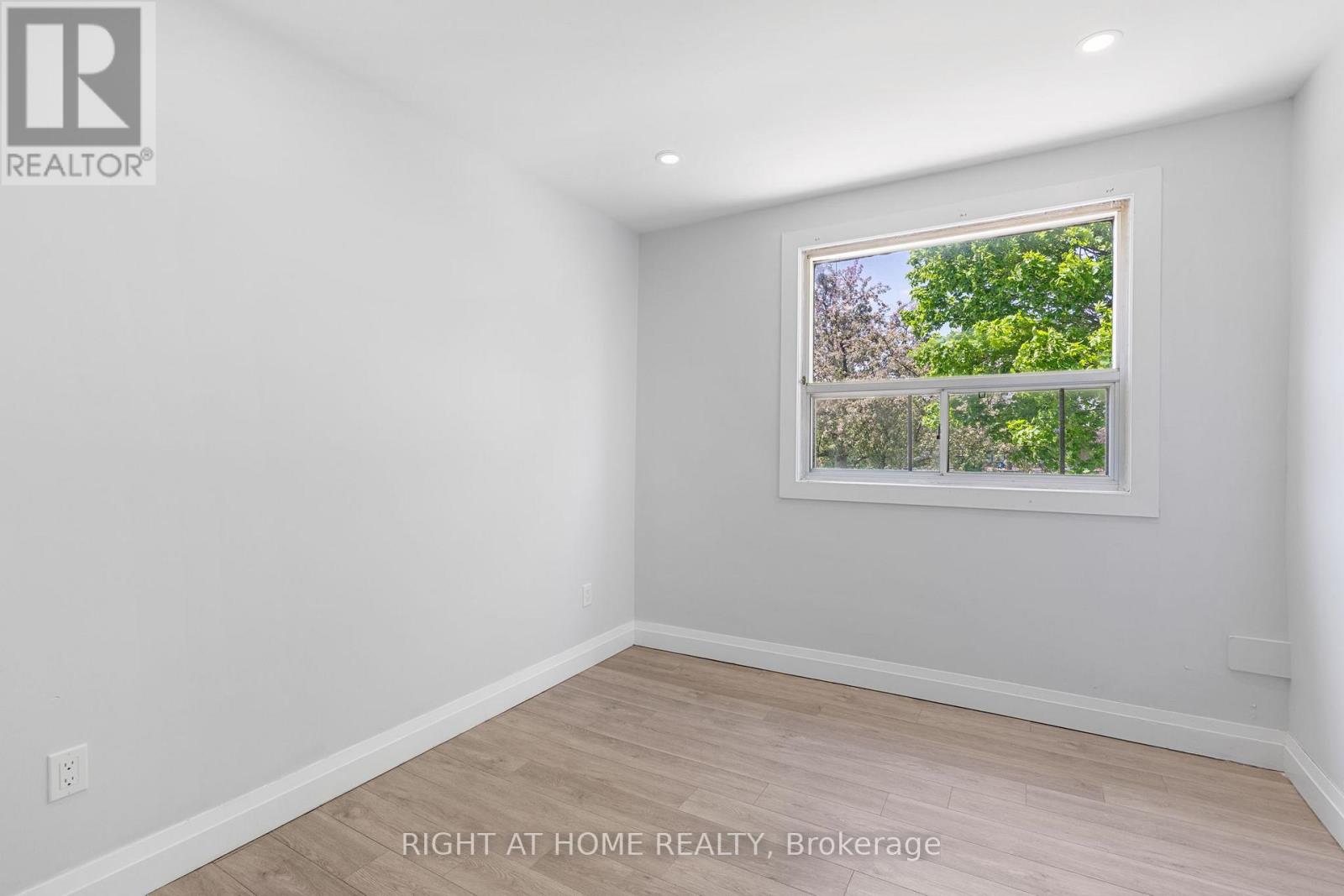 72 KATHERINE ROAD - 10