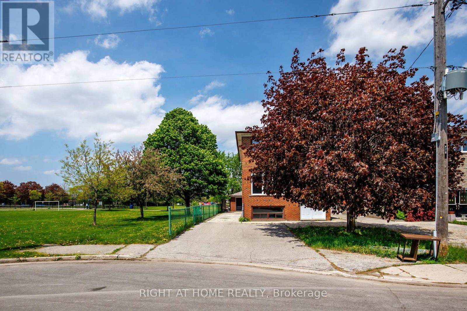 72 KATHERINE ROAD - 34