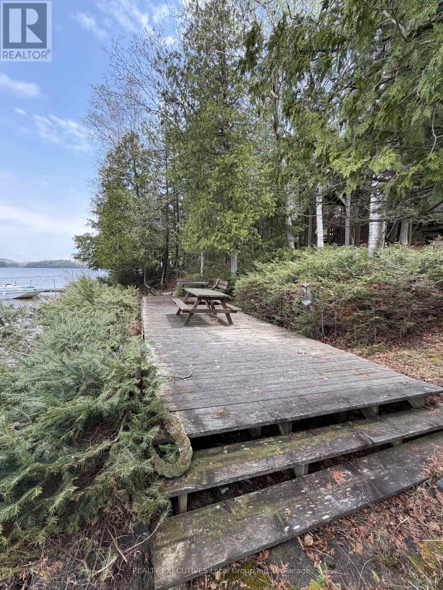 1504 HEMLOCK ISLAND - 12