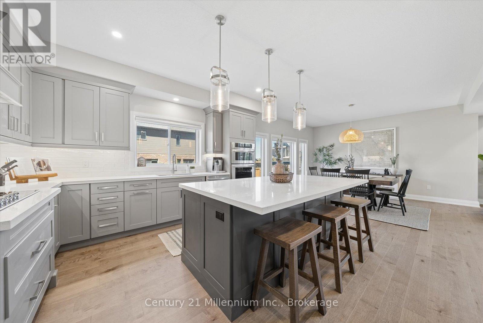 54 MAIDENS CRESCENT - 19