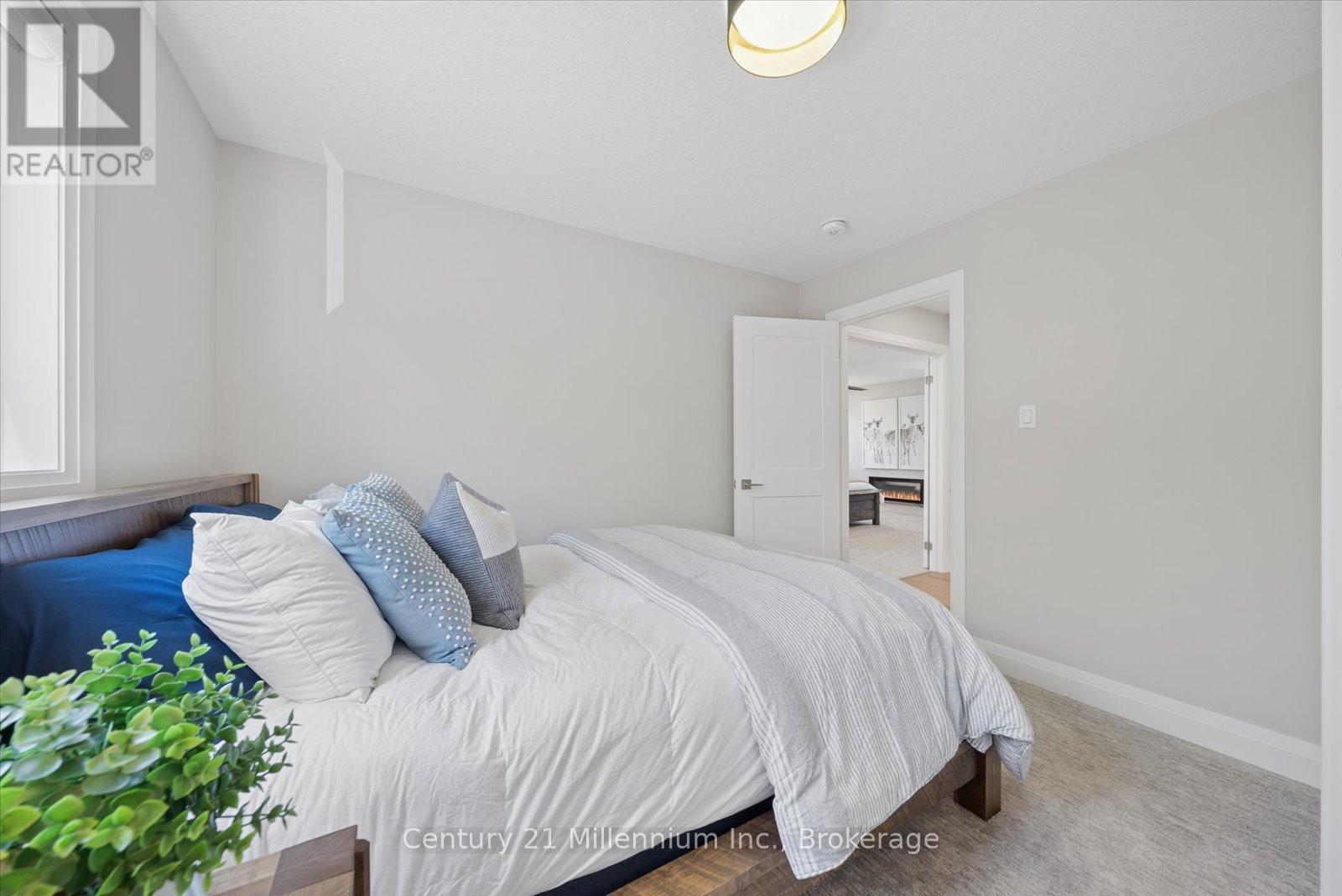 54 MAIDENS CRESCENT - 35