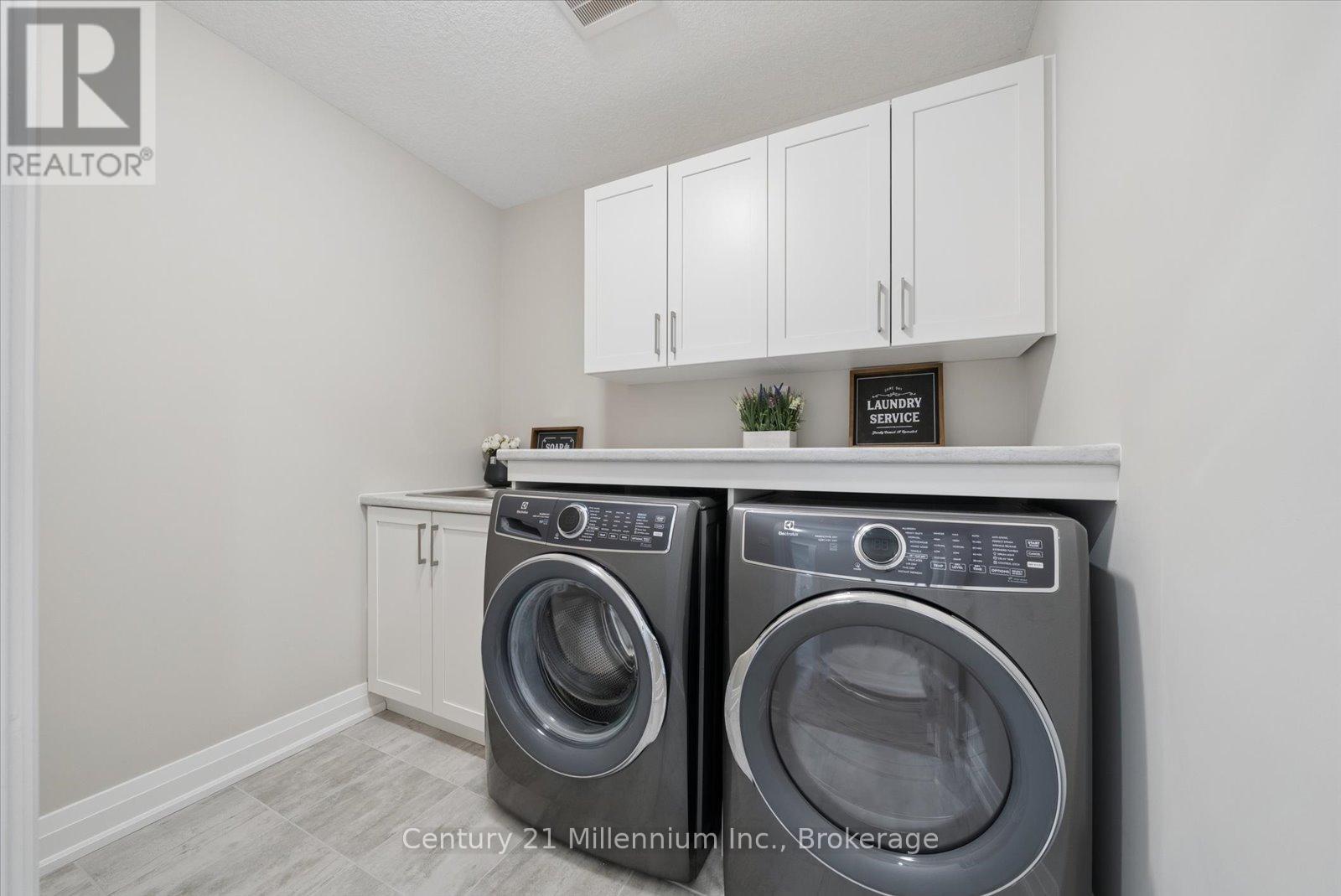 54 MAIDENS CRESCENT - 36