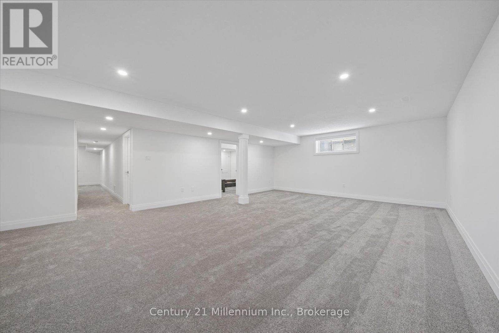 54 MAIDENS CRESCENT - 38