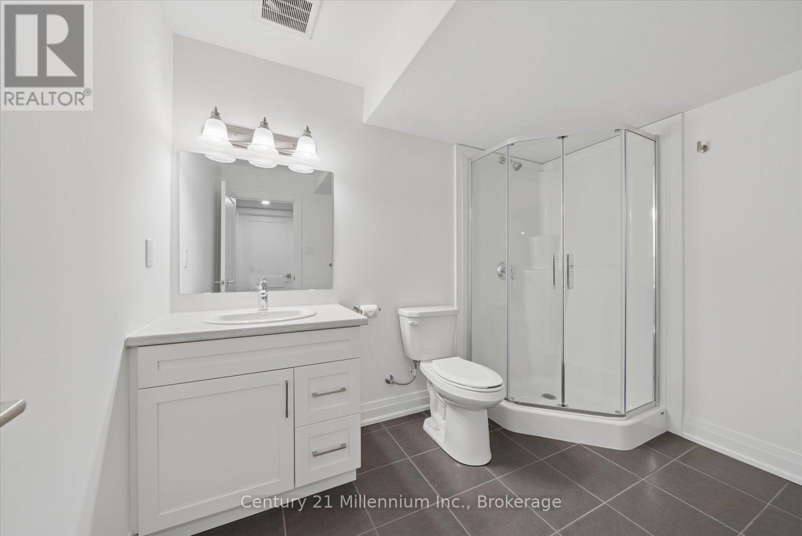 54 MAIDENS CRESCENT - 40
