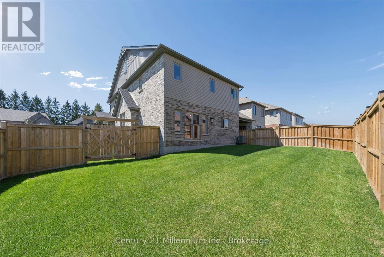 54 MAIDENS CRESCENT - 42