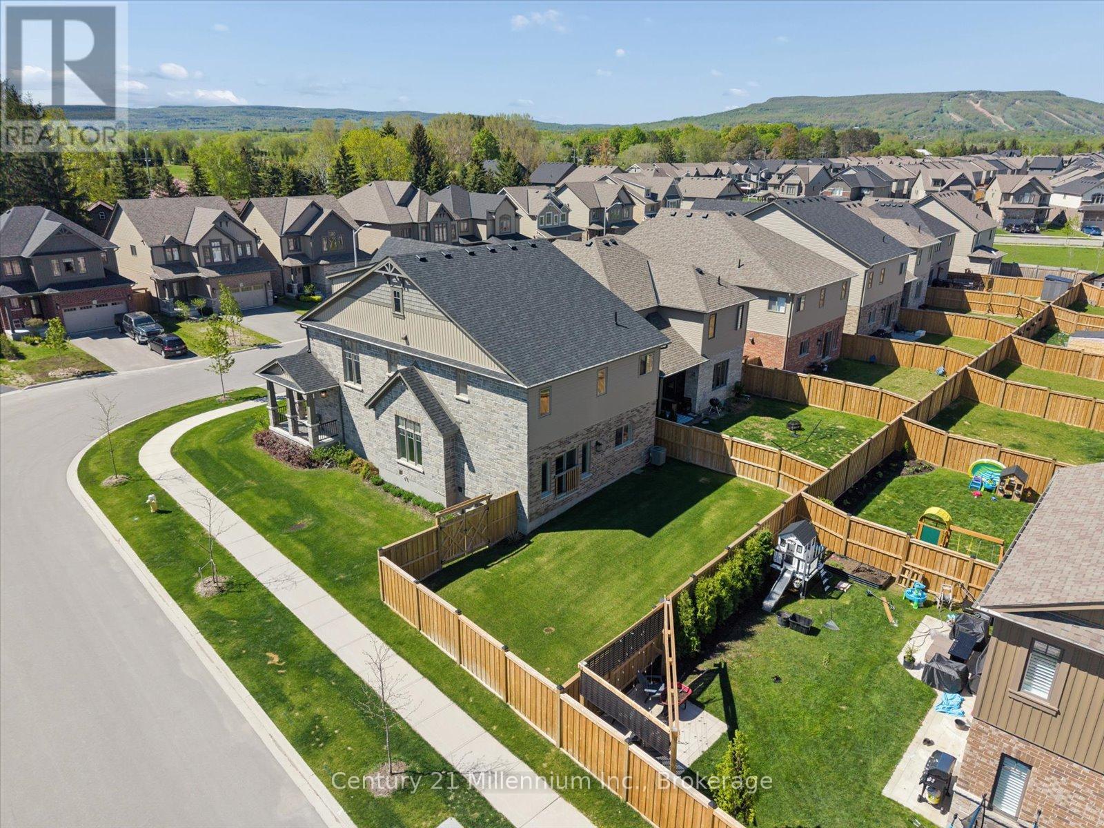 54 MAIDENS CRESCENT - 45