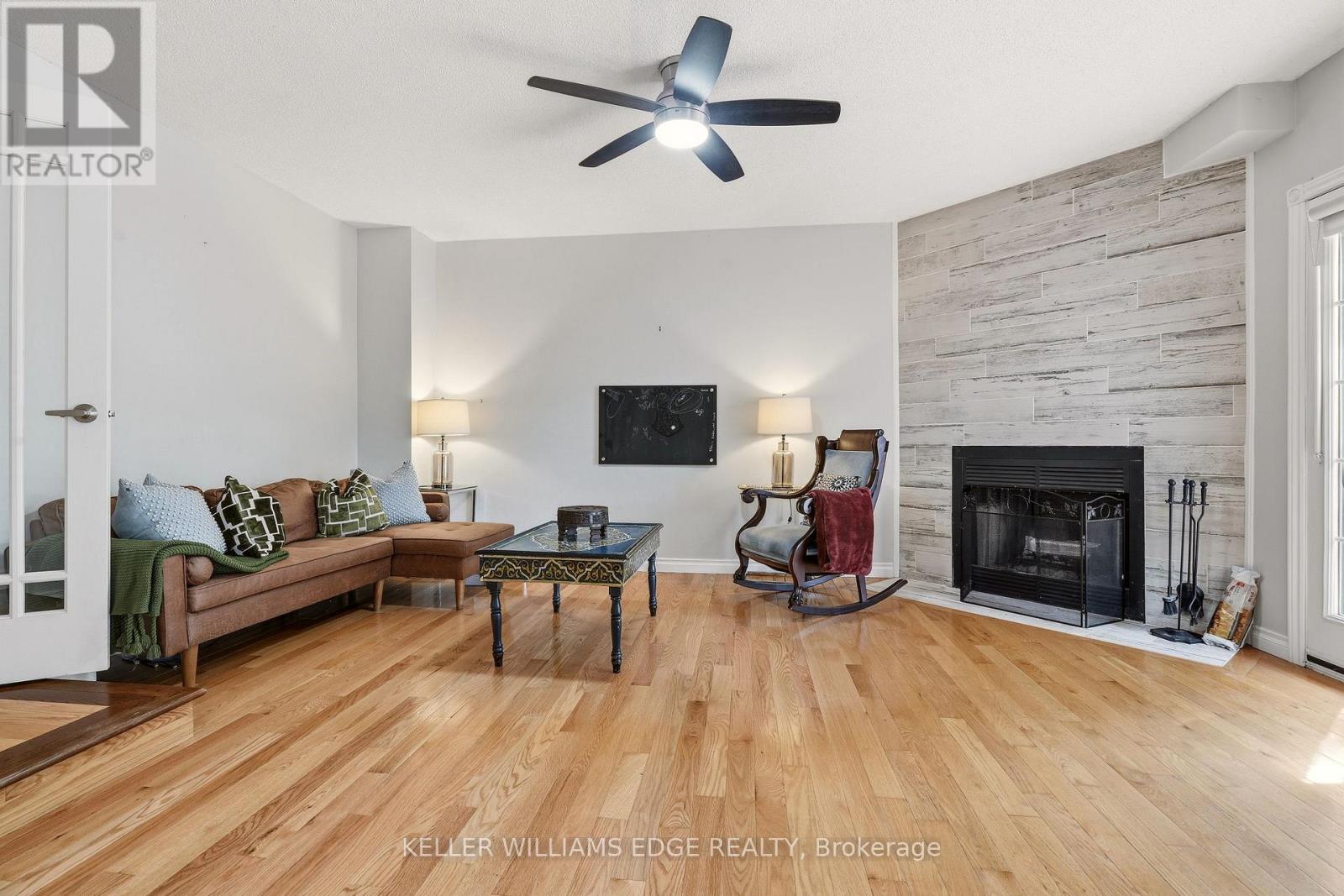 149 COVE CRESCENT - 13