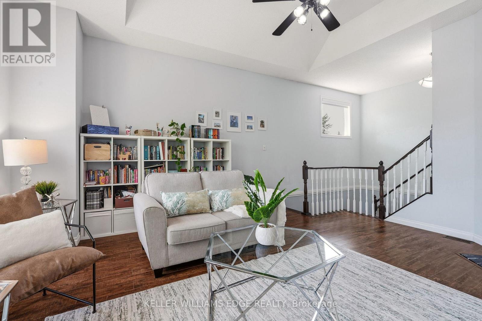 149 COVE CRESCENT - 20