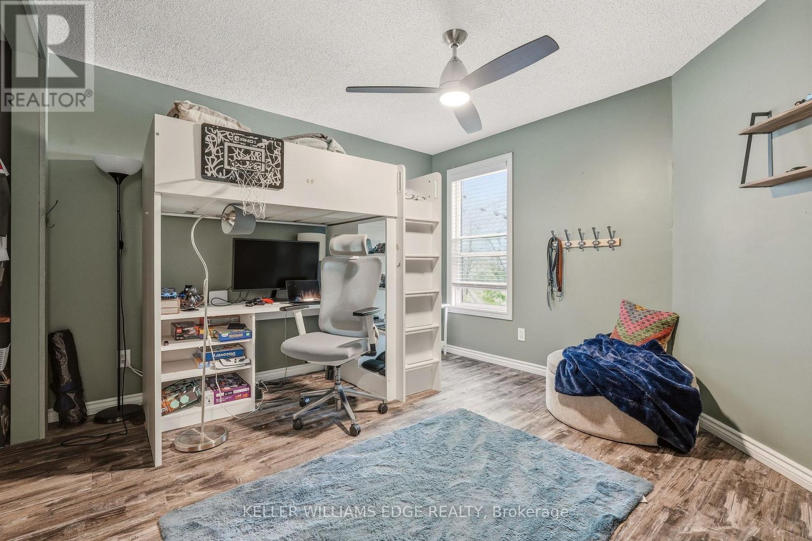 149 COVE CRESCENT - 26