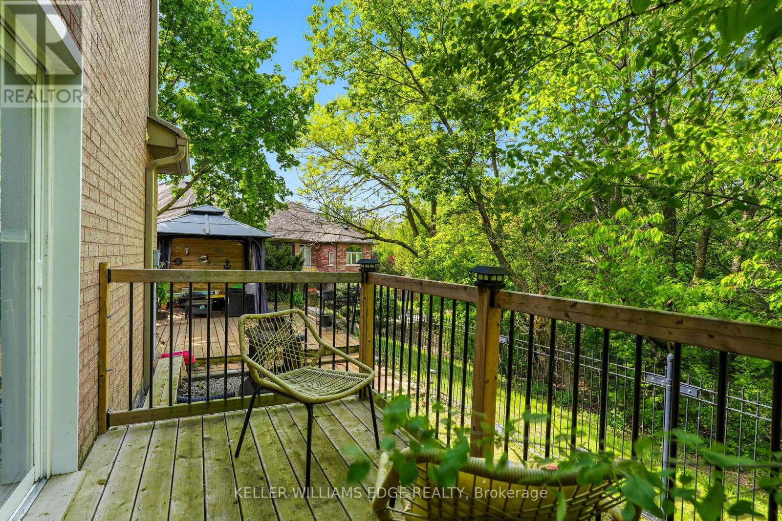 149 COVE CRESCENT - 43