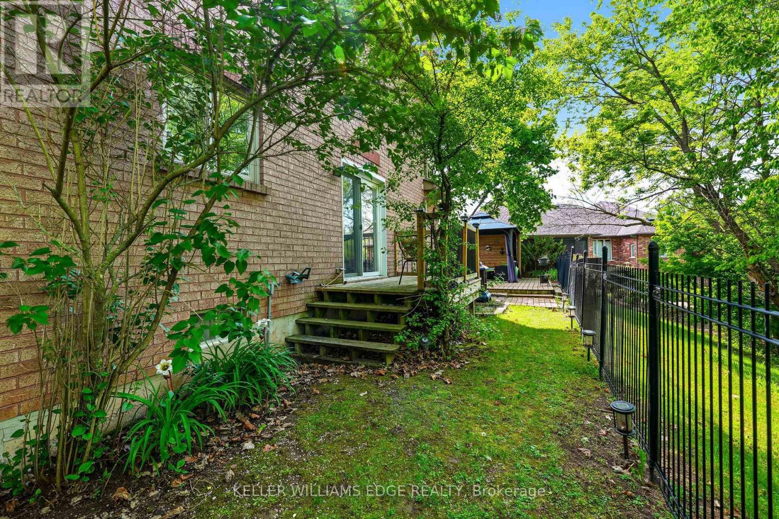149 COVE CRESCENT - 45