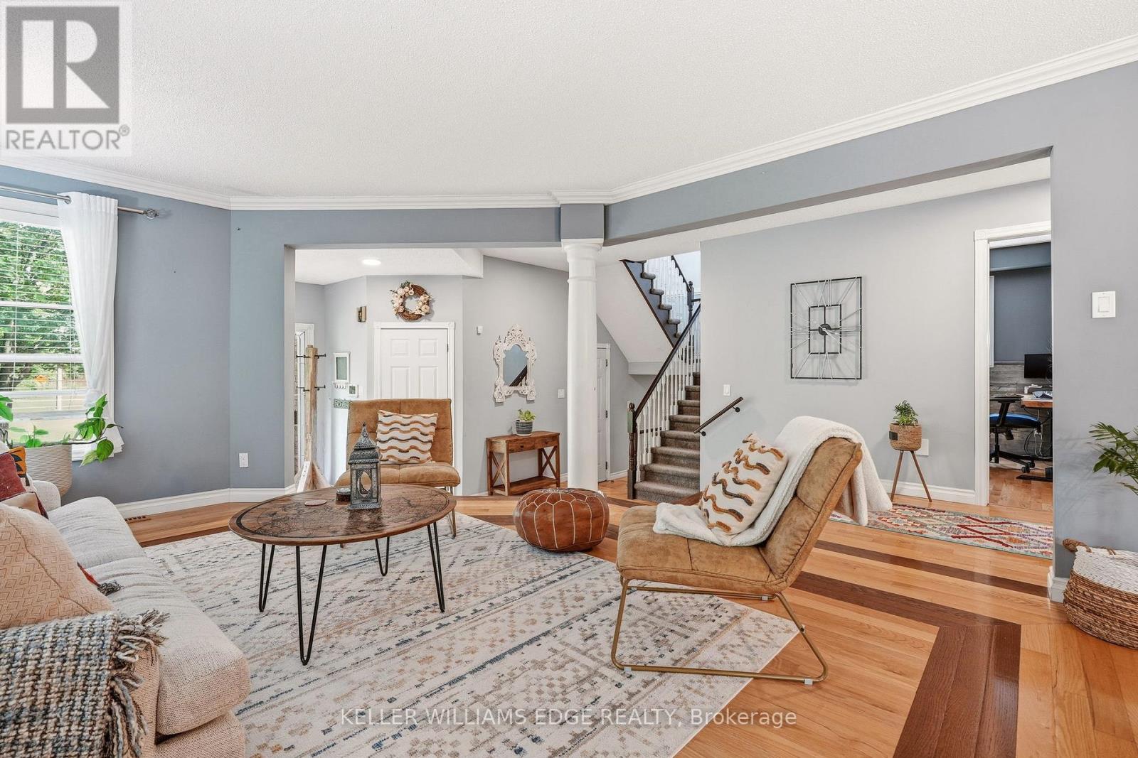 149 COVE CRESCENT - 5