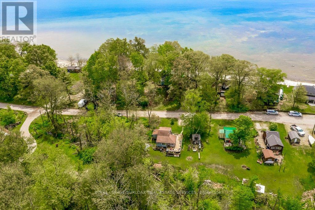 716 SANDY BAY ROAD - 33