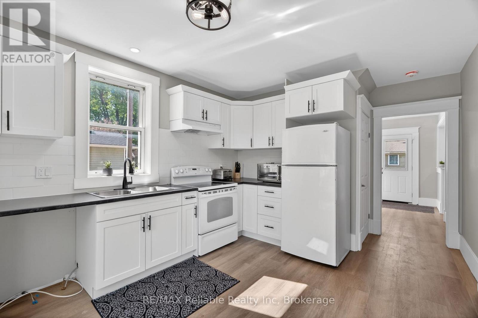 185 TRAFALGAR STREET - 15