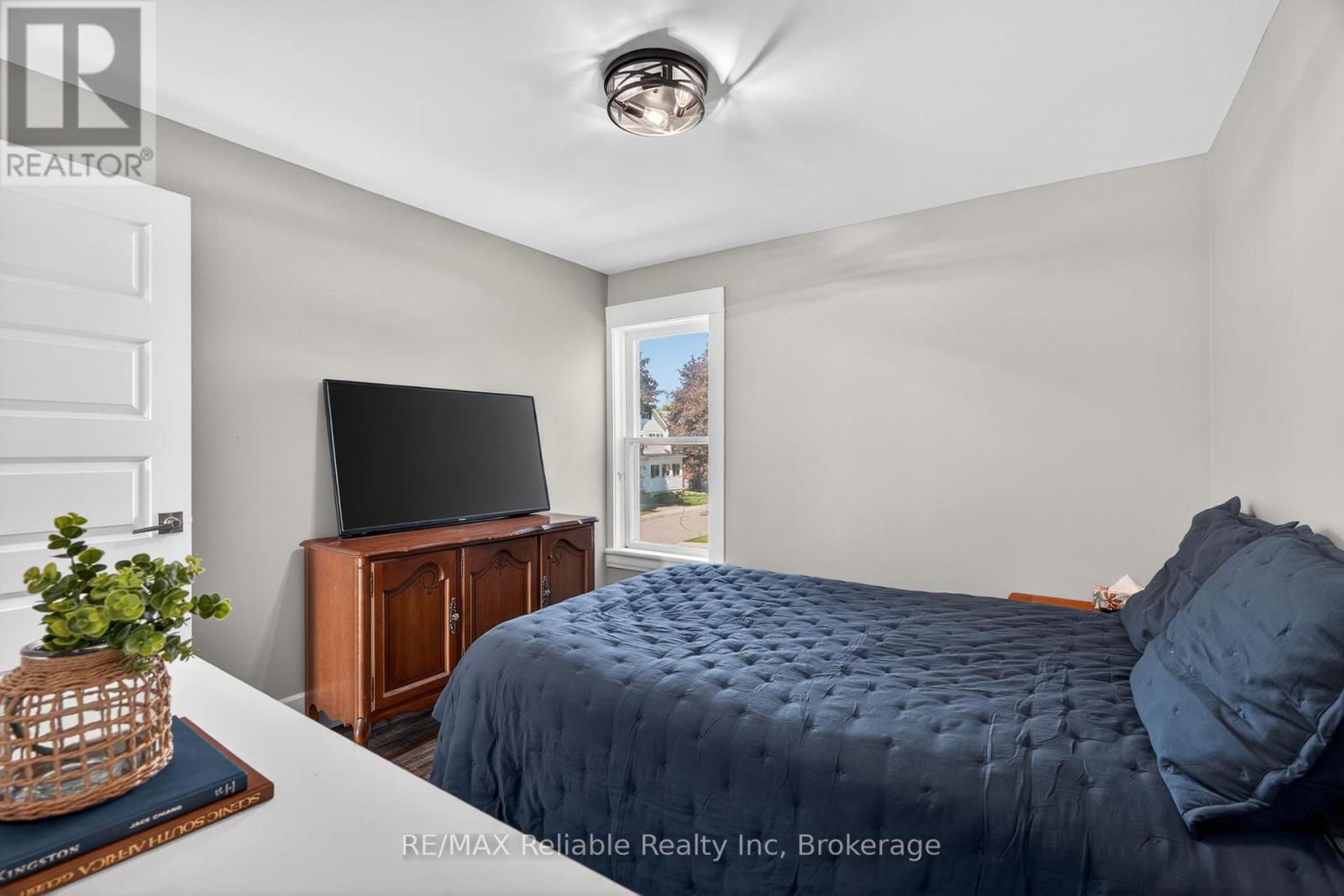 185 TRAFALGAR STREET - 23