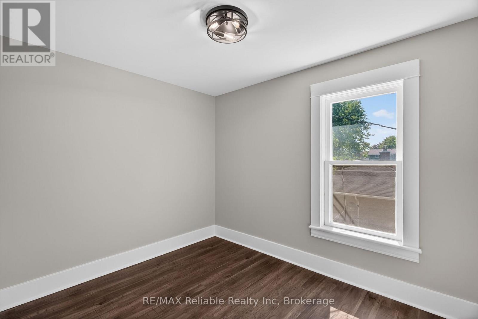 185 TRAFALGAR STREET - 29
