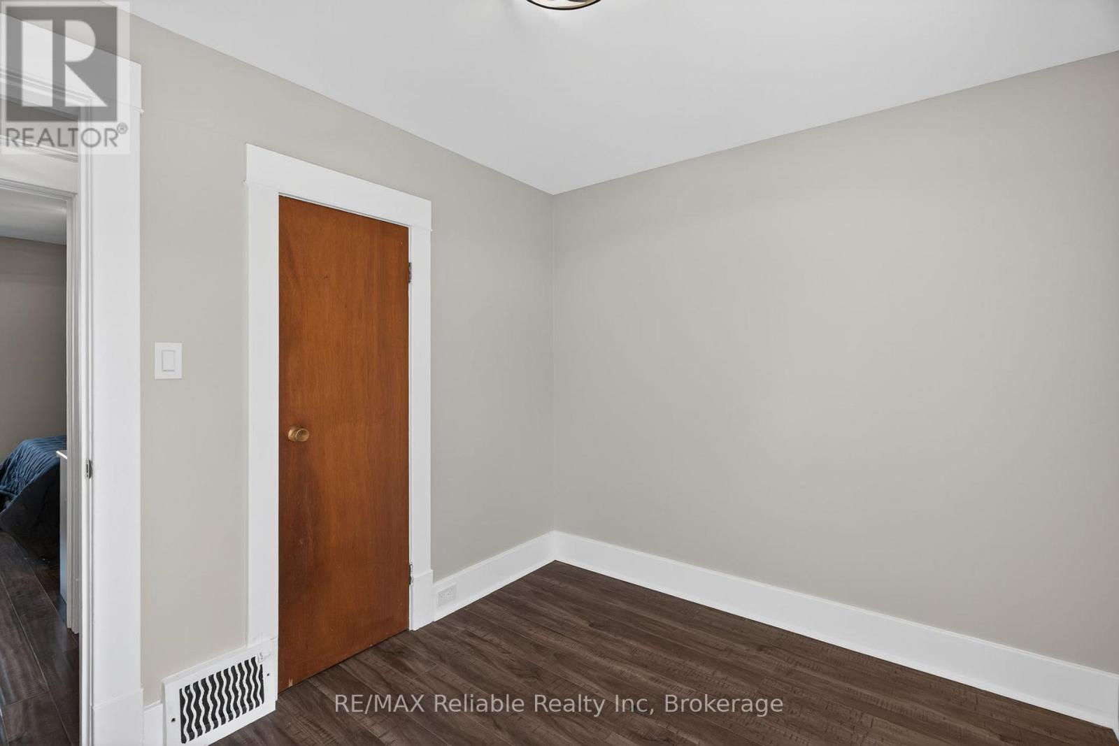 185 TRAFALGAR STREET - 30