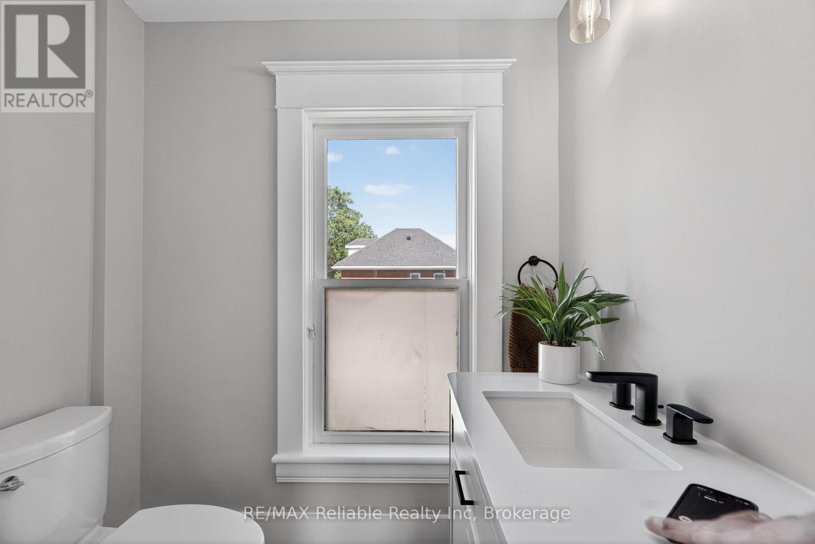 185 TRAFALGAR STREET - 33