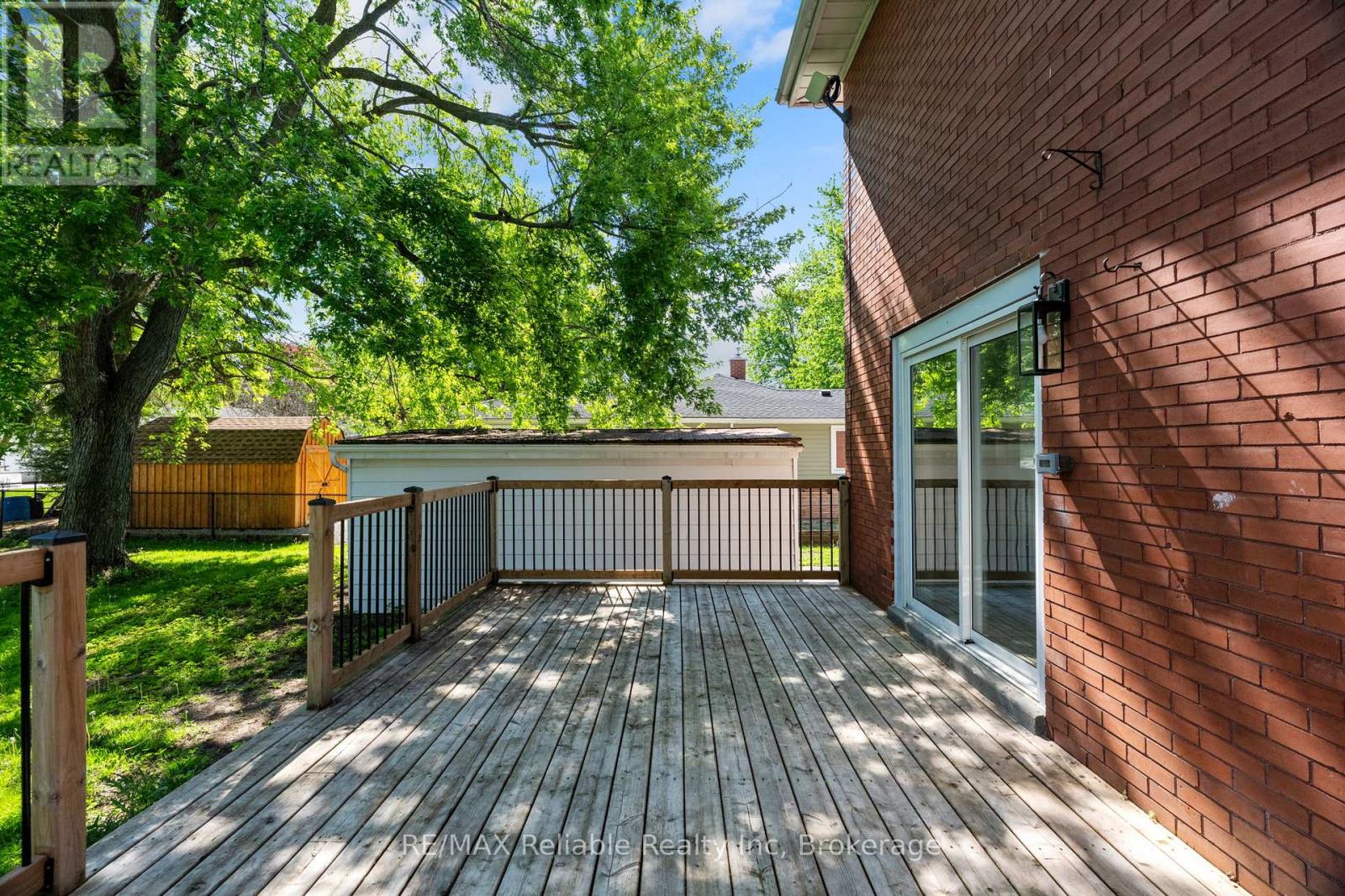 185 TRAFALGAR STREET - 39