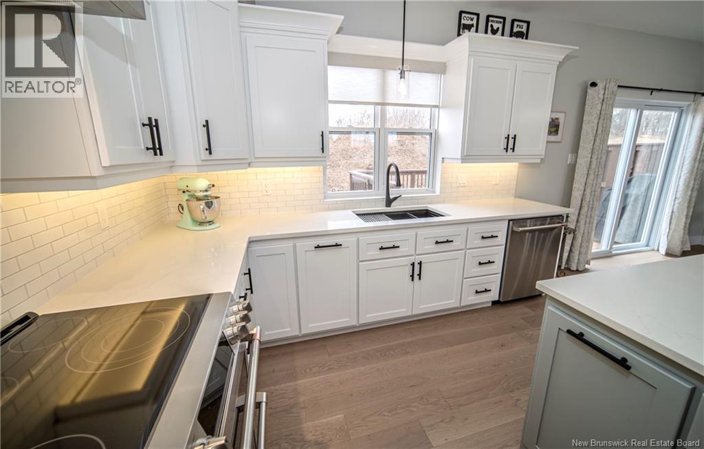14 Apple Blossom Trail - 12