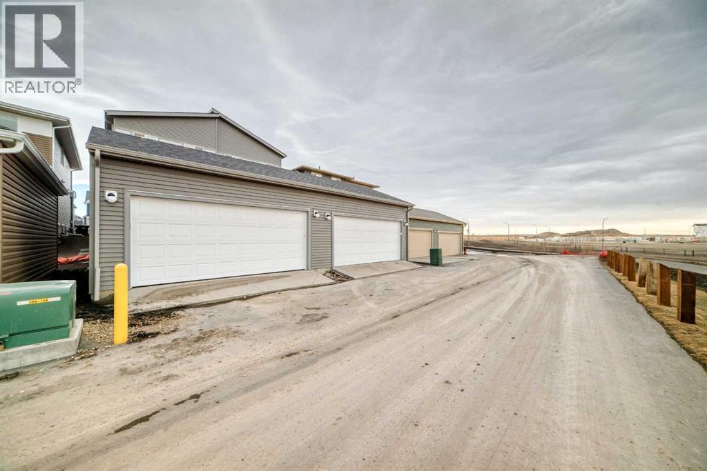 62 Starling Boulevard NW - 44