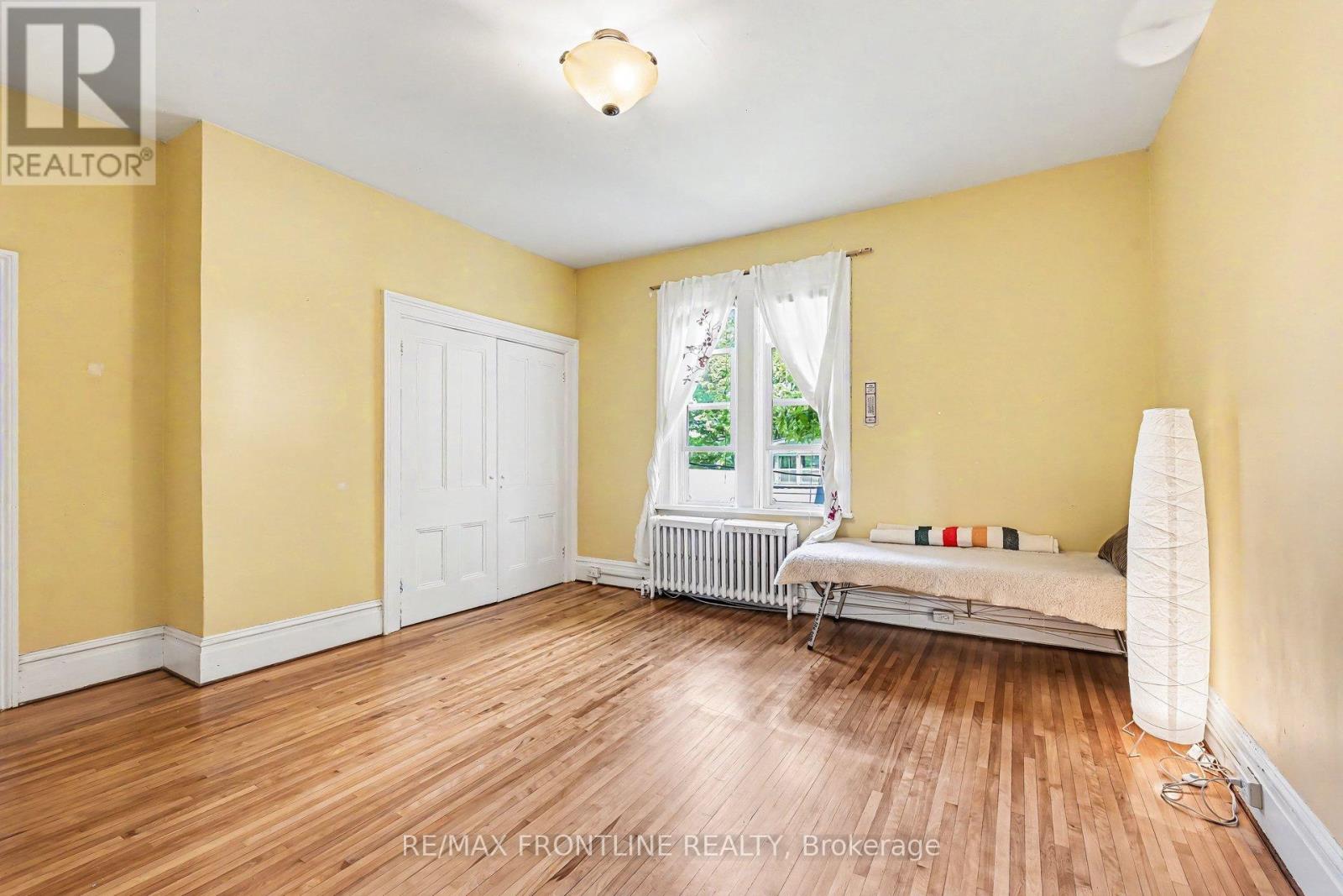 5 D'ARCY STREET - 32