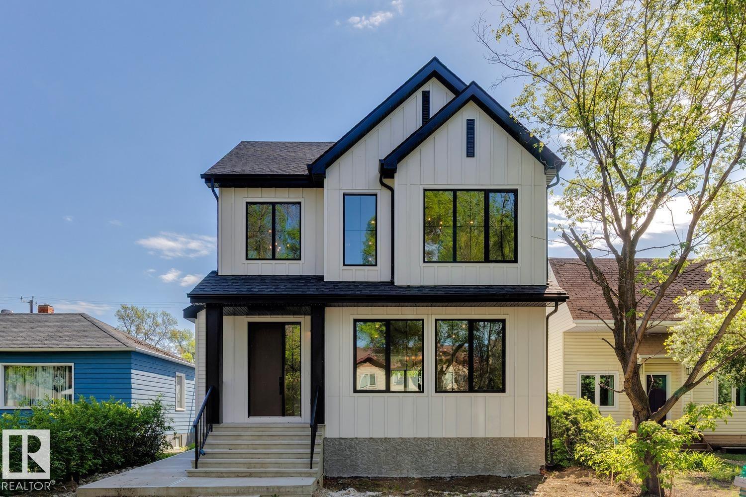 9023 90 ST NW - 2