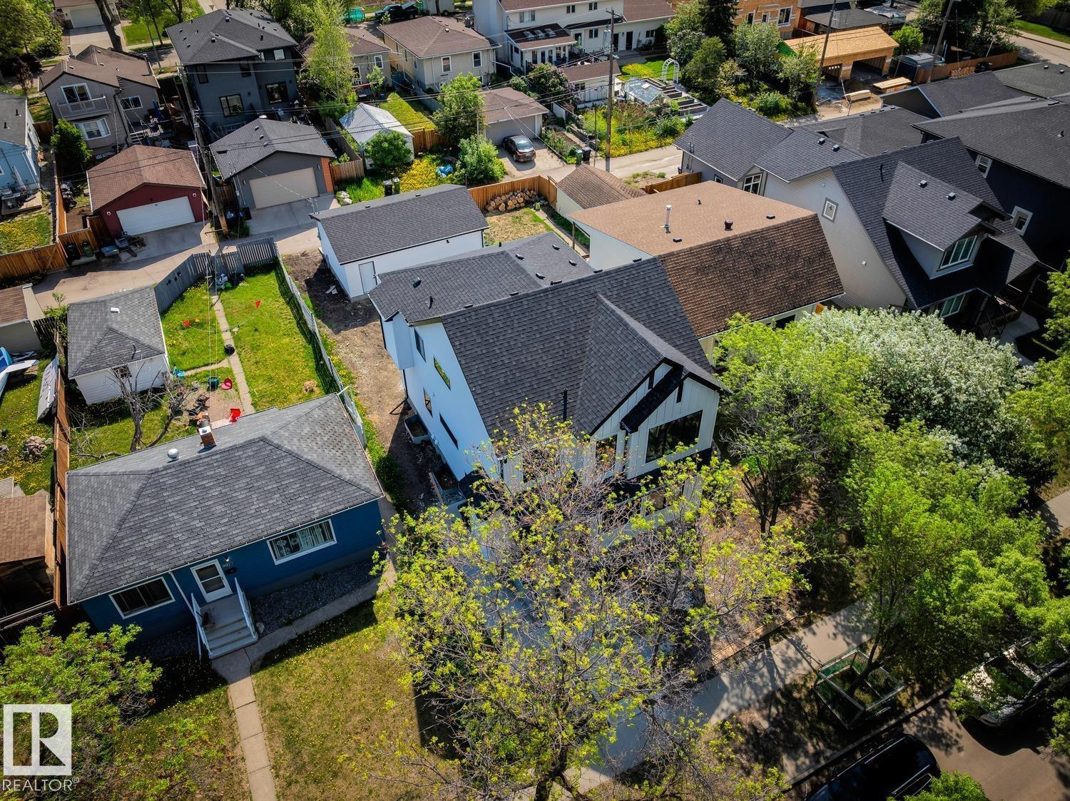 9023 90 ST NW - 70