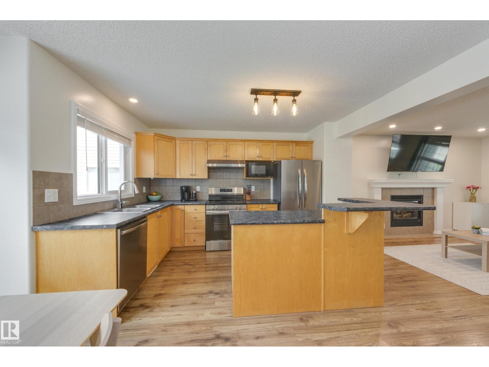 314 SUNCREST RD - 10