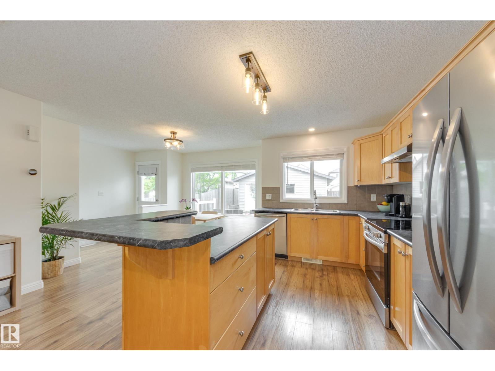 314 SUNCREST RD - 13