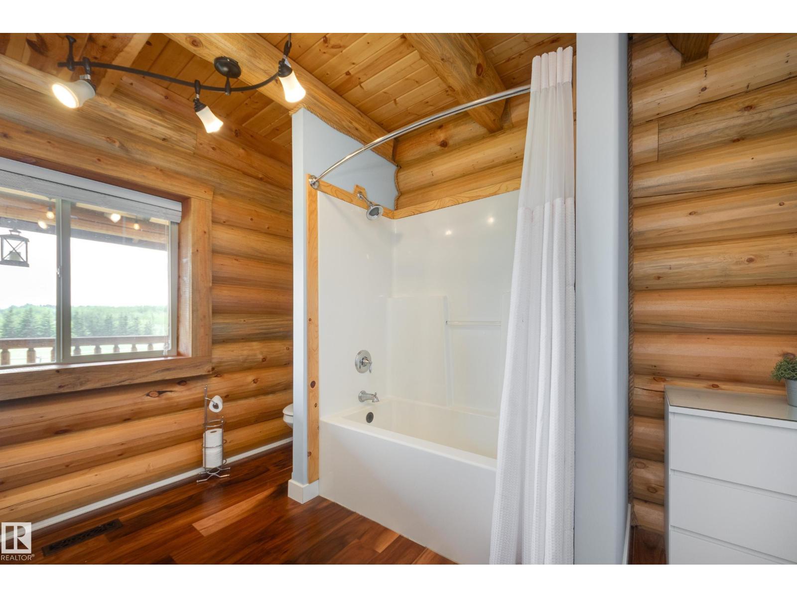 3-54227 RGE ROAD 275 - 22