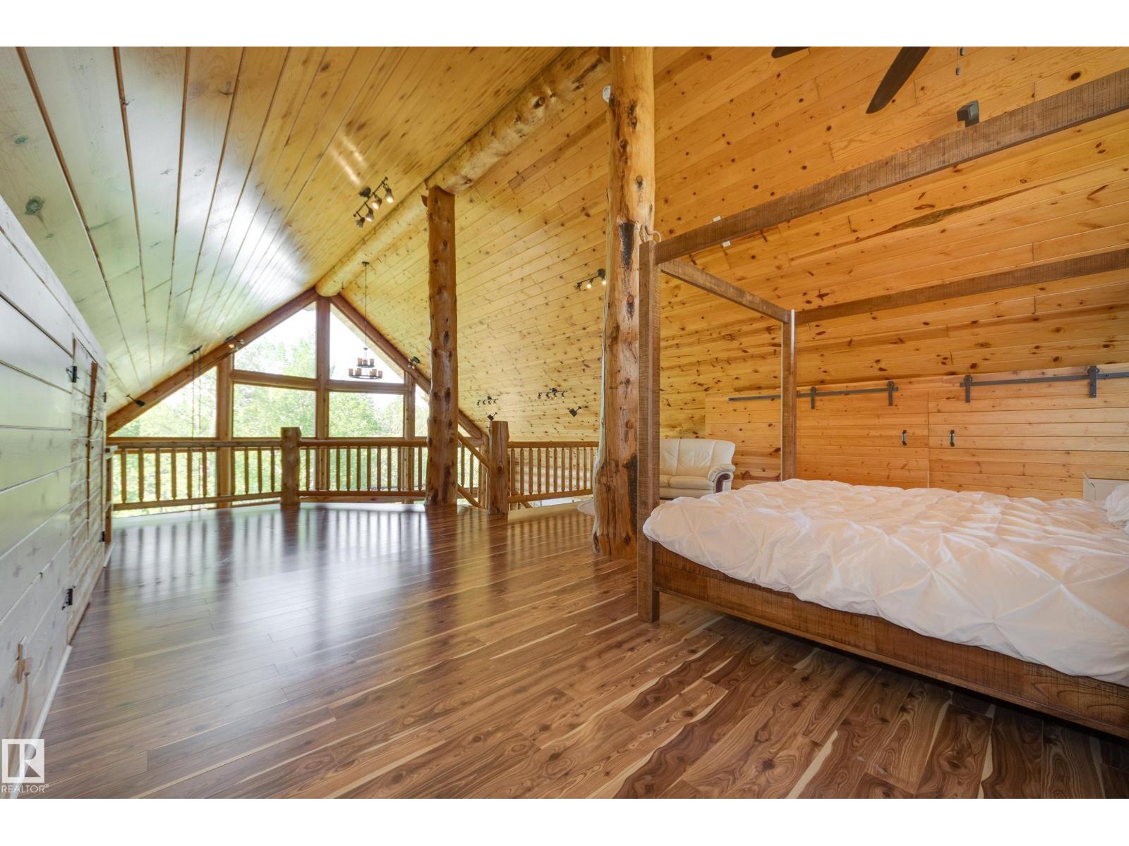 3-54227 RGE ROAD 275 - 25