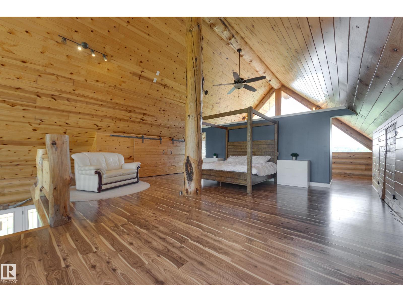 3-54227 RGE ROAD 275 - 26