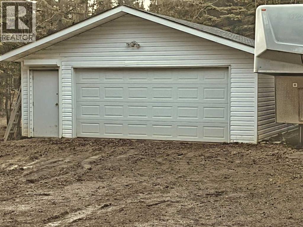 3252 Lake View Drive - 24