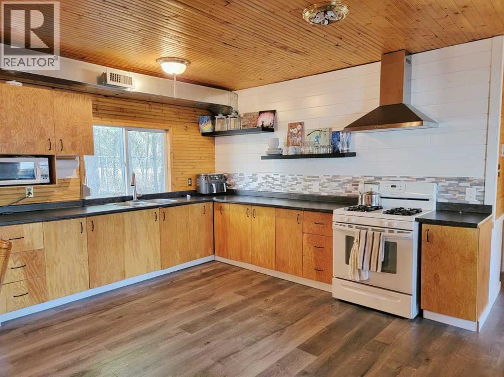 3252 Lake View Drive - 5