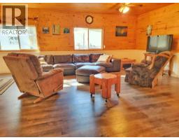 3252 Lake View Drive, Calling Lake, AB T0H0G0 Photo 14