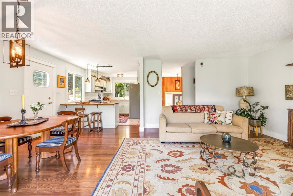 69 RIDGEMONT Drive - 33