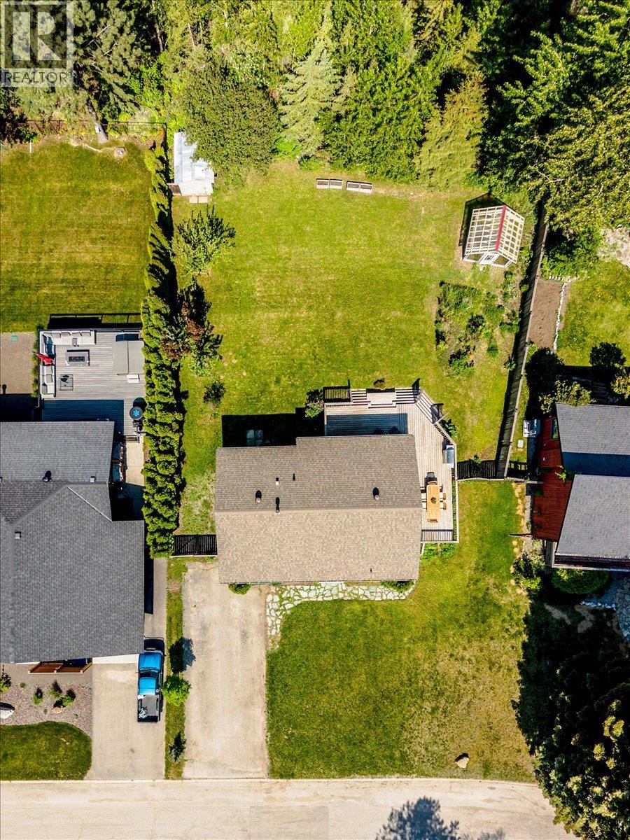 69 RIDGEMONT Drive - 76