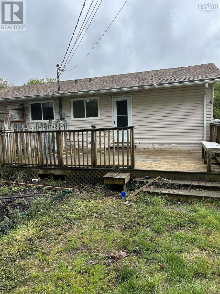 97 Nictaux Drive - Image 2