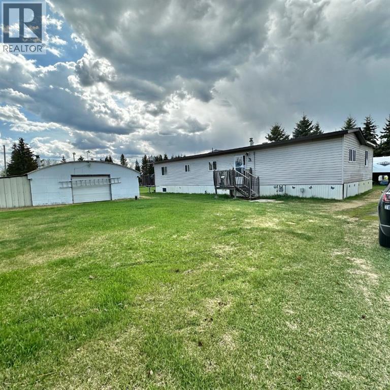 334 & 338, 14579 TWP RD 680 - 1