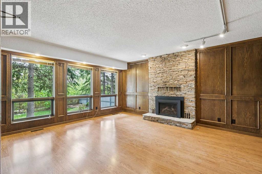 124 Edgehill Close NW - 15