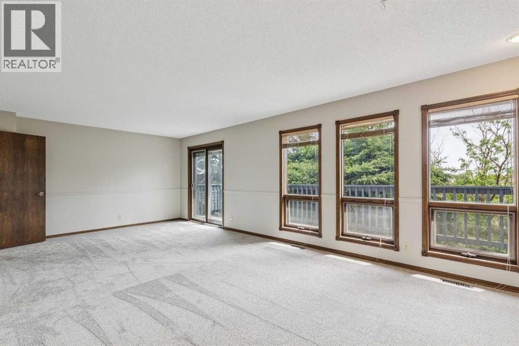 124 Edgehill Close NW - 24